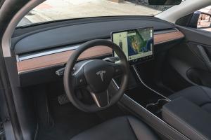 Tesla Model Y Long Range 2020 года  (NA)